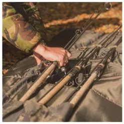 Solar Undercover Camo 4 Rod Holdall 13ft 8 Solar Undercover Camo 4 Rod Holdall 13ft -Rods Sales 2023 22494 600 2